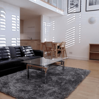 LUXURY APARTMENT